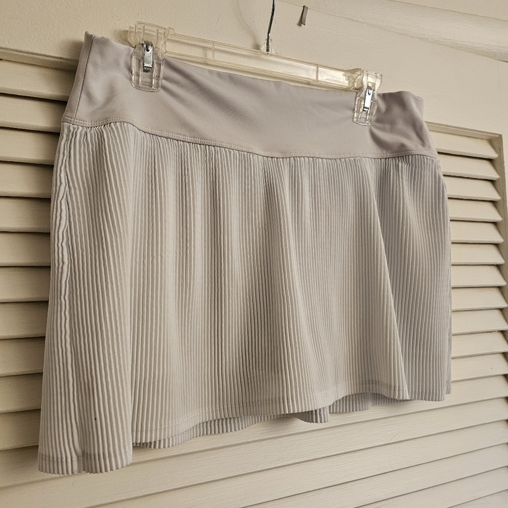 All In Motion Gray Pleated Tennis Skort L